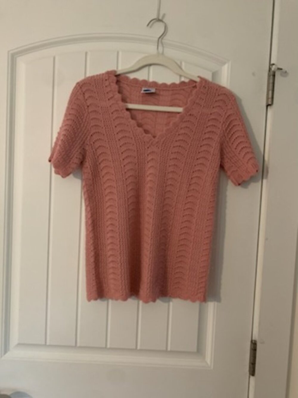 Short sleeve sweater